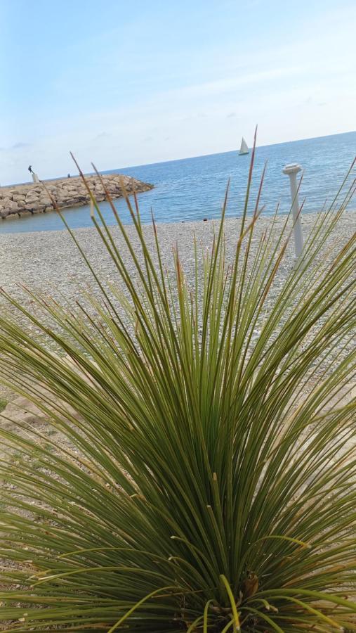 Apartamento Chez Bianca Les Coquelicots Les Lucioles Menton Exterior foto